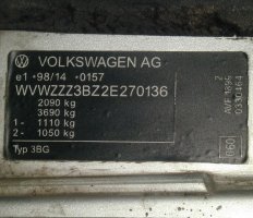 Falšovaný typový štítok vozidla zn. VW Falšovaný typový štítok vozidla zn. VW