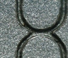 Detail razby znaku 8 Detail razby znaku 8
